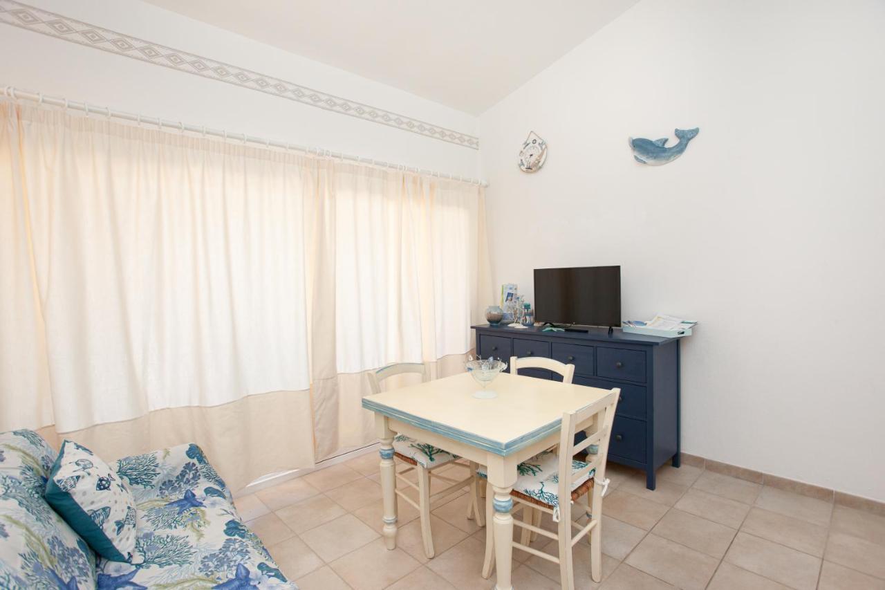 Porto Coda Cavallo Beach House a 300 mt dal mare, con terrazza panoramica San Teodoro  Esterno foto